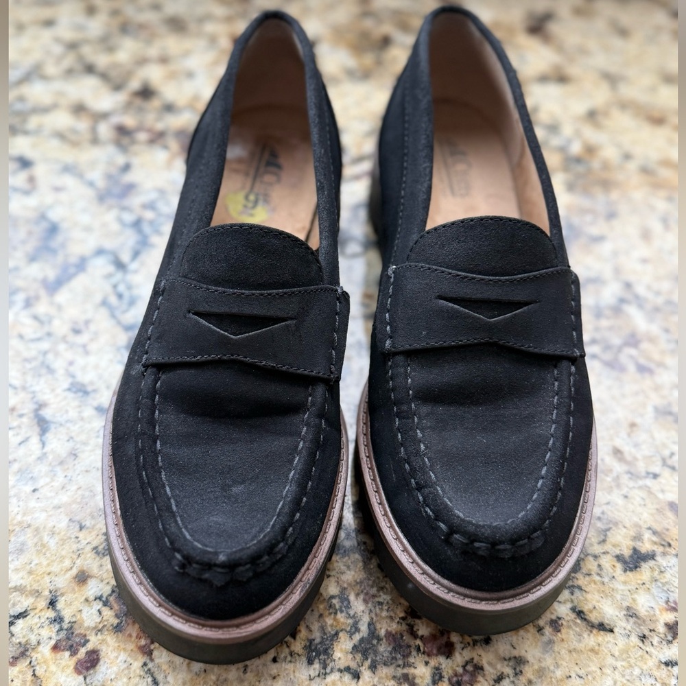 Cliff’s by White Mountain Black Suede Loafers